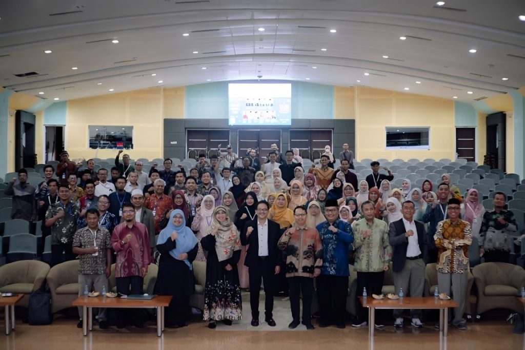 WhatsApp Image 2025 08 13 at 11.22.35 1 - Dua Dosen Prodi Ilmu Hadis IIQ An Nur Yogyakarta Bawa Isu Pesantren dan Gender ke Panggung Konferensi Hadis Internasional