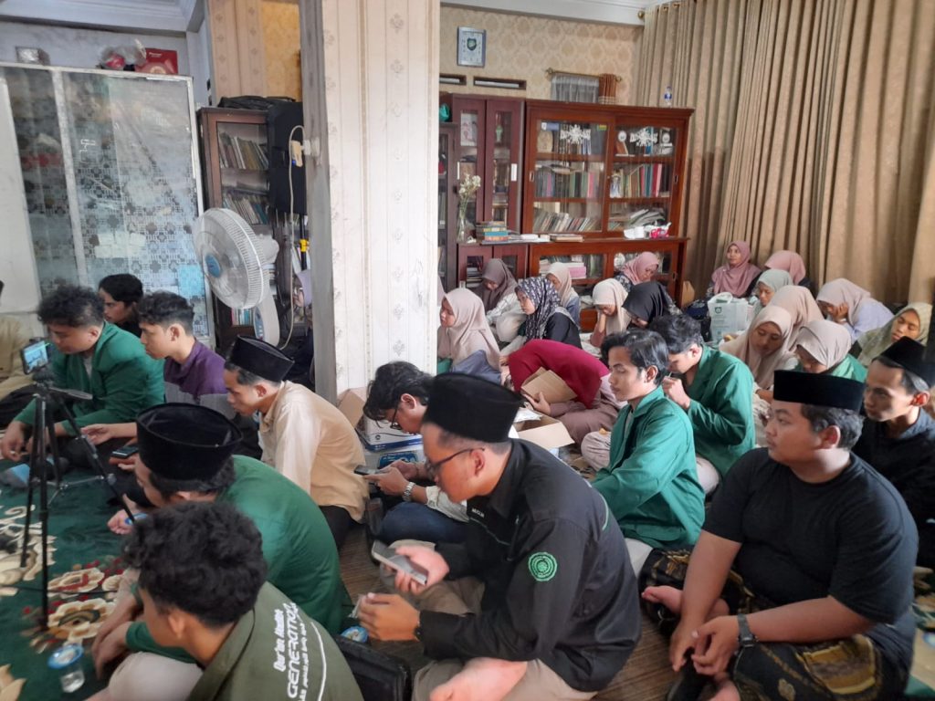 KKL Ushuluddin Kunjungi UIN Walisongo hingga Kopi Soda 2 Kopi Soda 2 - KKL Ushuluddin Kunjungi UIN Walisongo hingga Kopi Soda